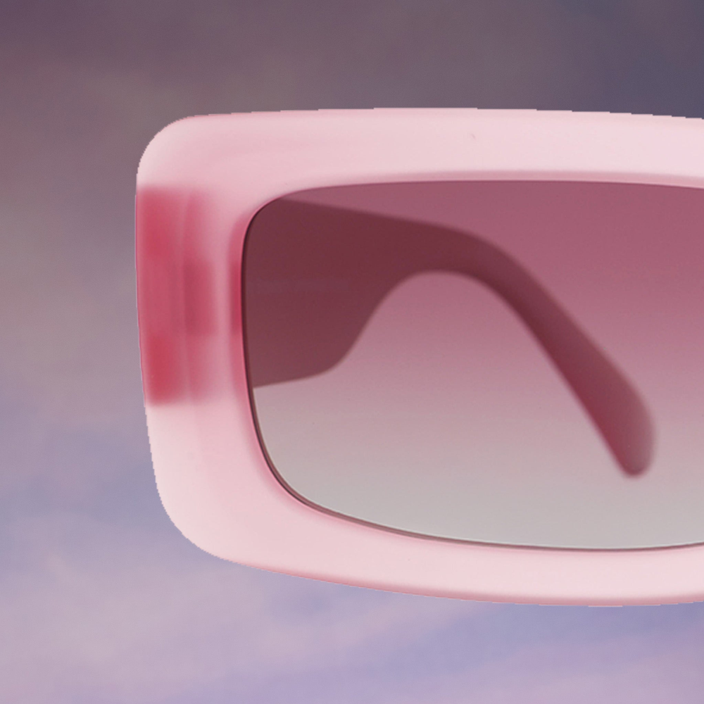 Goodr LUXE G — Seedy Strawberry Lemonade Stand — view 5